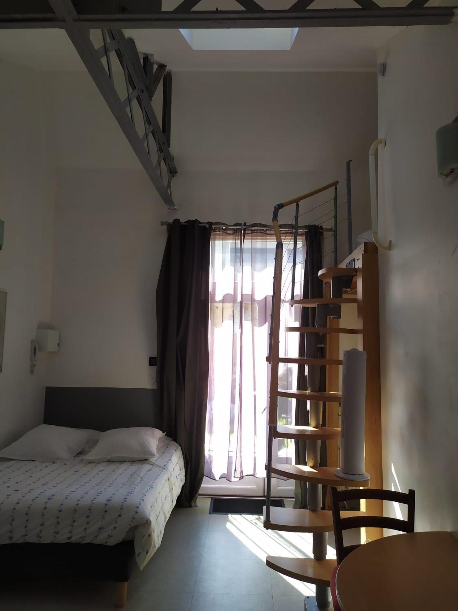 Les Bains Douches Aparthotel Perigueux Exterior photo
