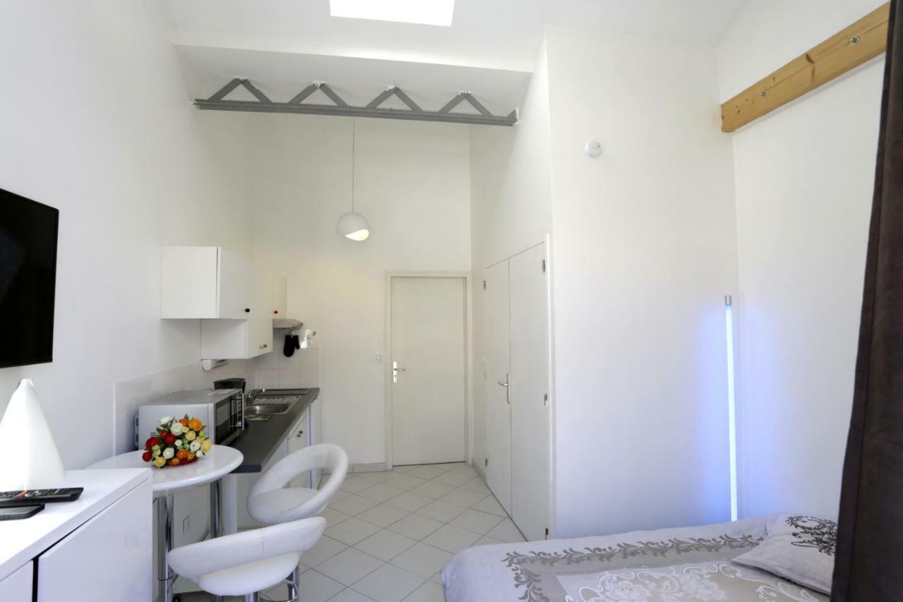 Les Bains Douches Aparthotel Perigueux Exterior photo