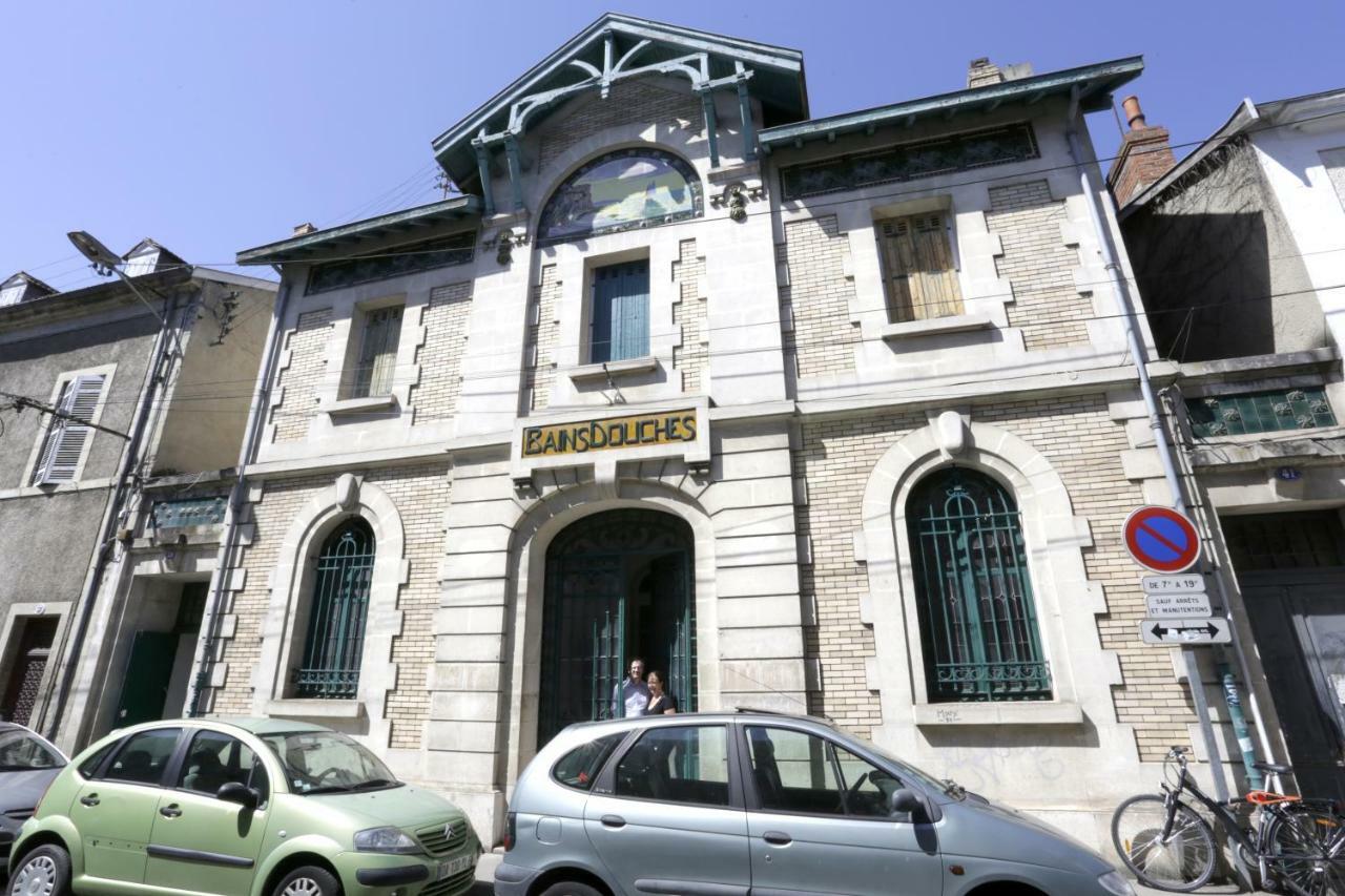 Les Bains Douches Aparthotel Perigueux Exterior photo
